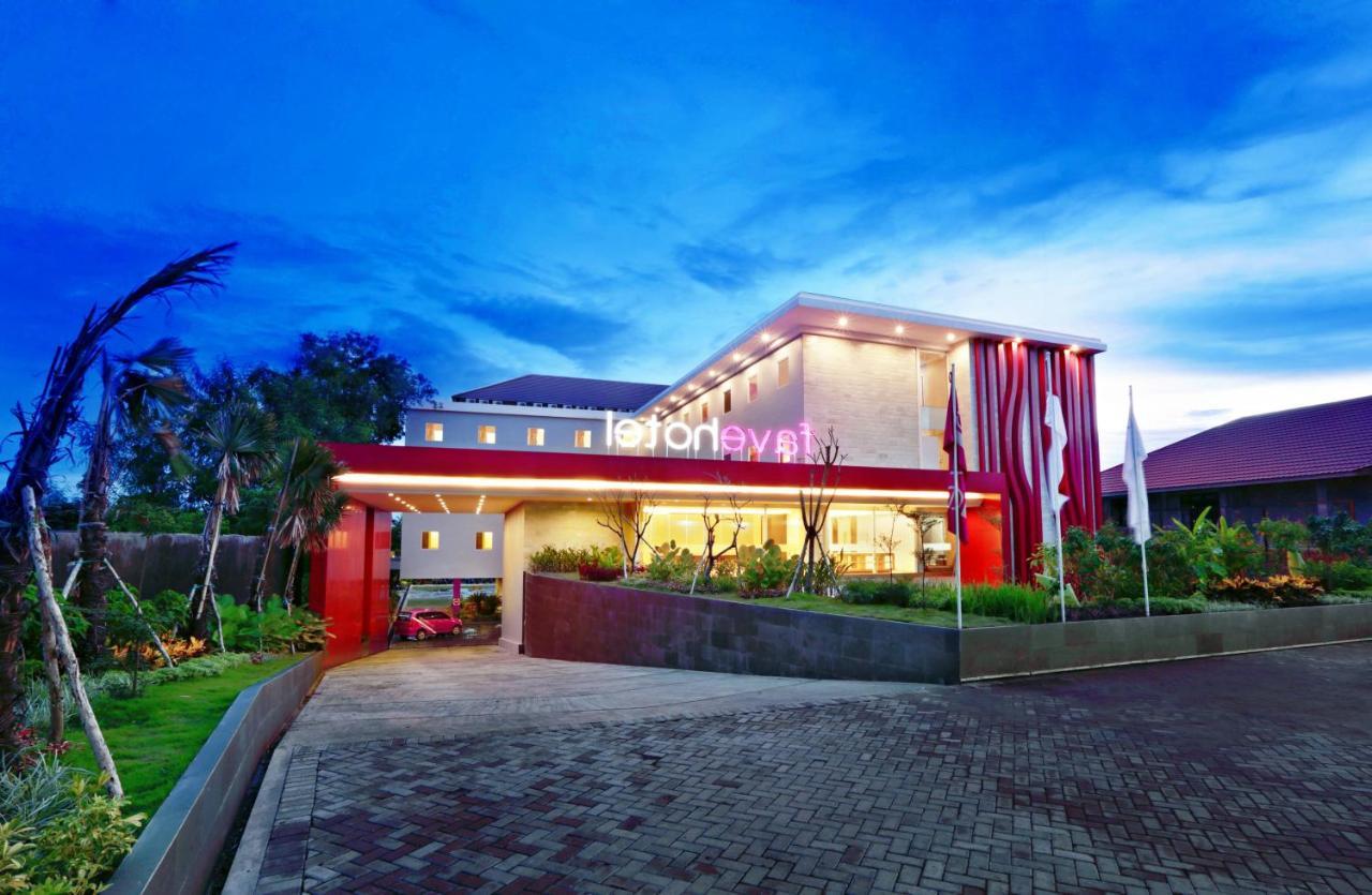 Favehotel Banjarbaru Exterior photo